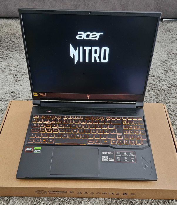 Acer Nitro V16 * SEMI-NOVO *