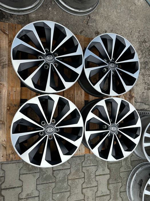 5x114,3 7,5j x 17" et47 Kia Hyundai Super stan z czujnikami