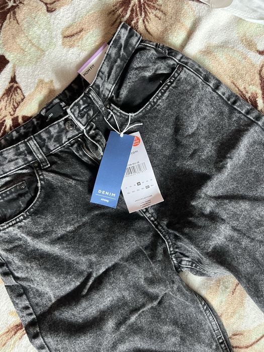 Джинси mom нові