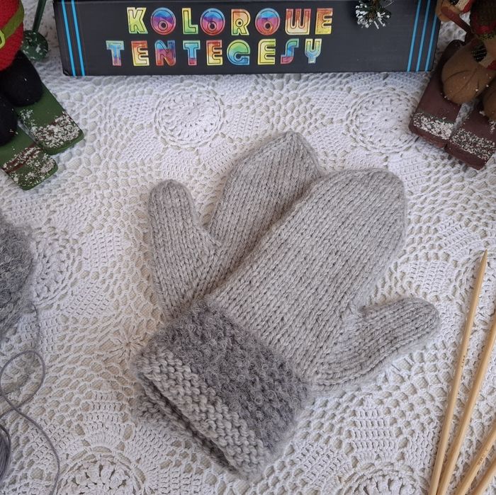 Rękawiczki handmade wełniane z jednym palcem  , szare