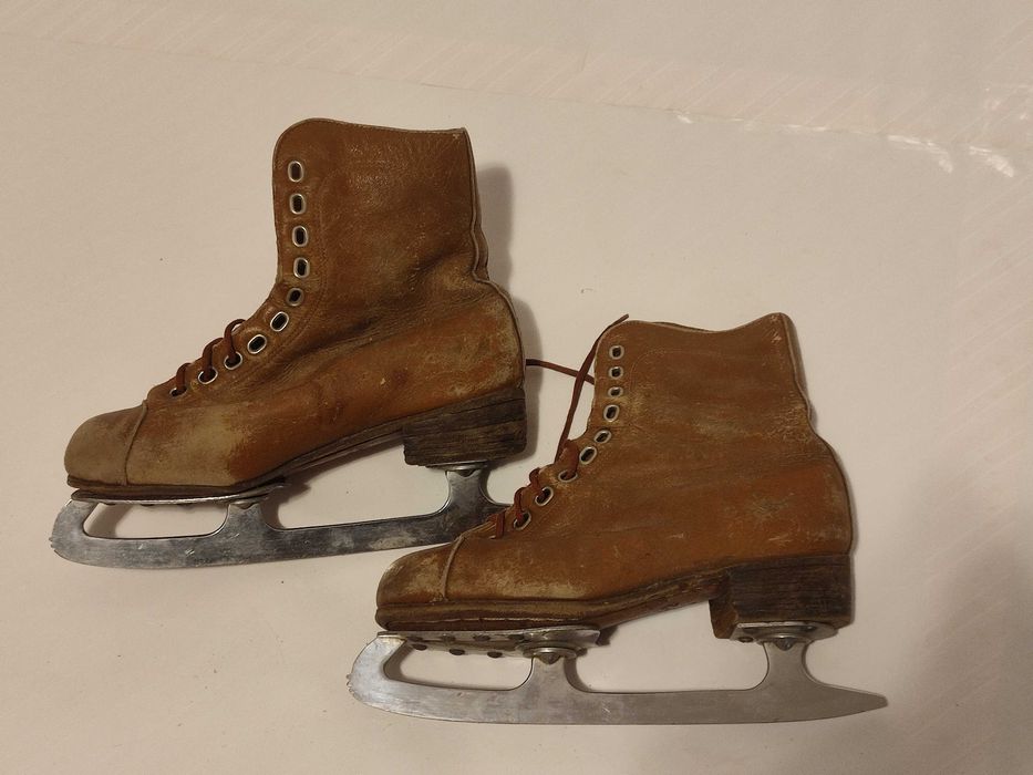 Коньки фигурные детские (32)