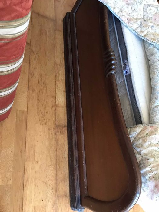 Cama de casal clássica/vintage em madeira (200 x 153 cm) - 399€