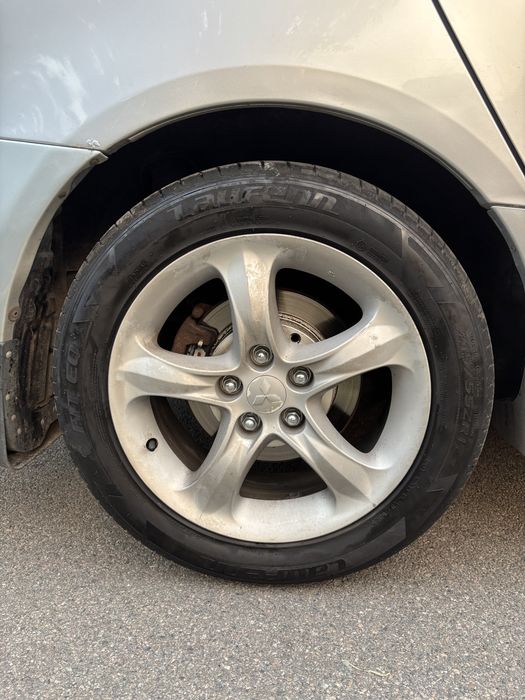Продам Mitsubishi Grandis