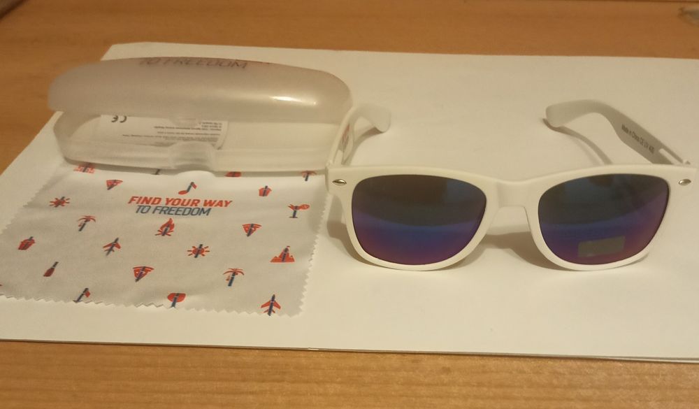 Piękne okulary przeciwsłoneczne UV400 - zupełnie nowe