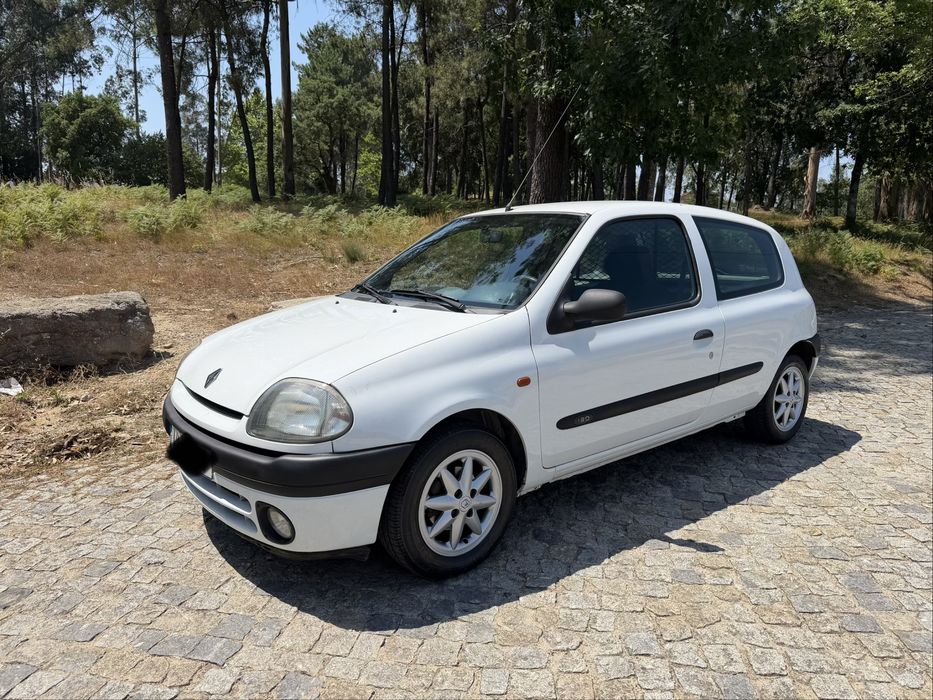 Renault clio 1.9D Comercial