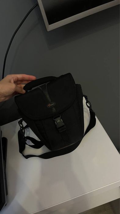 Фотоапарат Nikon D3100 + обʼєктив Nikon DX 18-55 mm