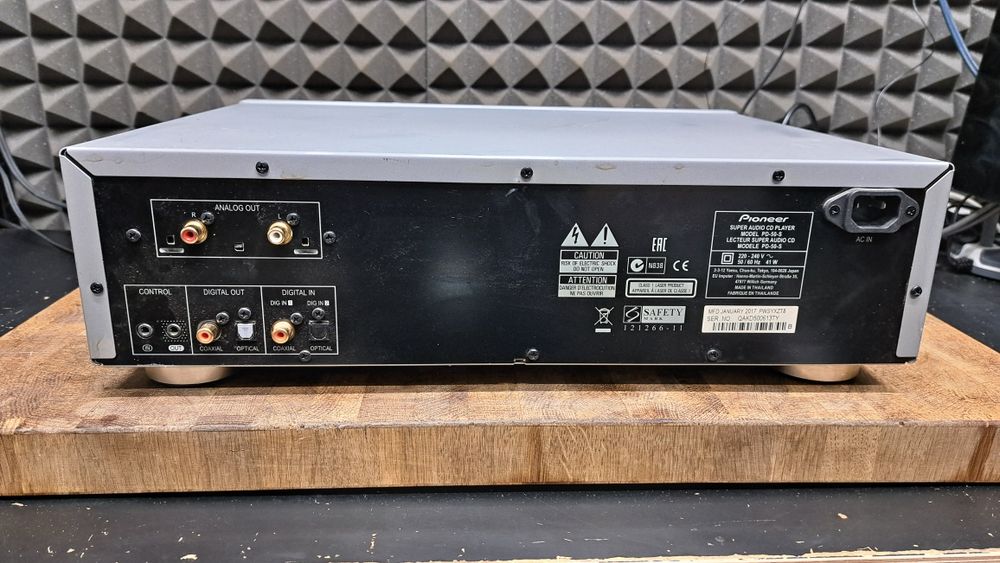 Cd Pioneer PD-50-S z pilotem