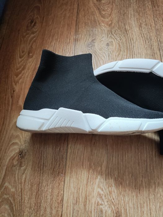 Кросовки, кеды, мокасины