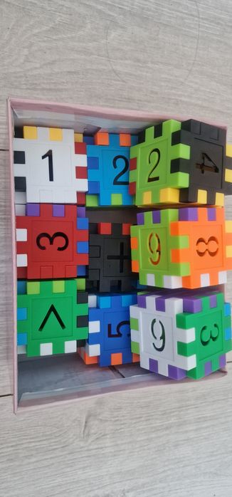 Klocki, literki, cyferki