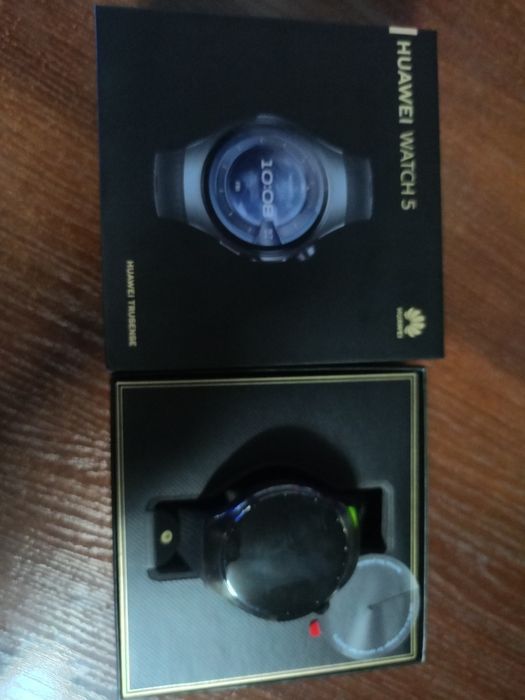 Smartwatch HUAWEI Watch 5 46mm Czarny