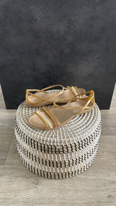 Crocs sandały Isabella Sandal Bronze W8 38/39
