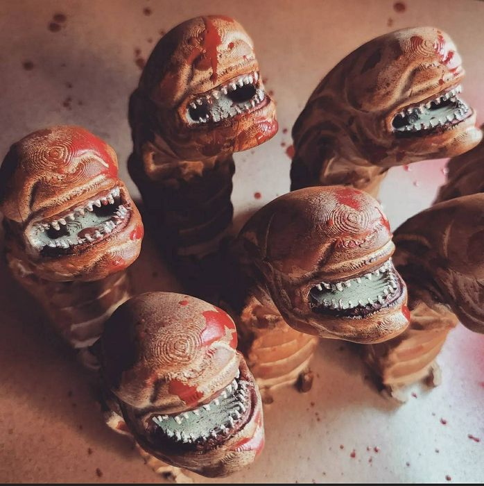 Máscara Alien Chestbuster Premium