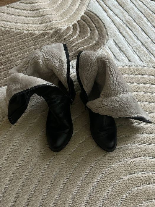 Зимові вживані чоботи,шкіряні