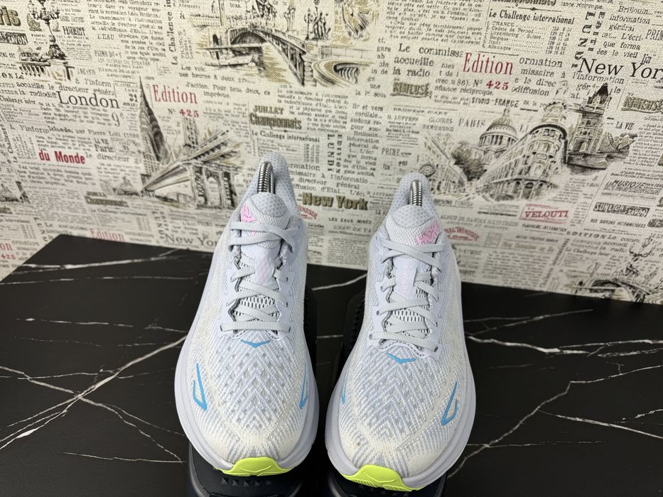 Оригінал Розмір 40 Кросівки Hoka One One Clifton 9 Взуття