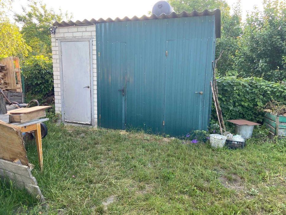 Дача в с/т Хімік , затишне місце ,добротний будинок