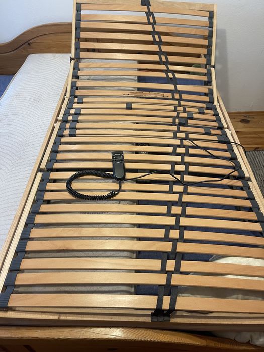 Wkład do łóżka rehabilitacyjnego elektryczny z pilotem