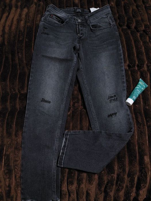 Джинси різних розмірів від xs-L