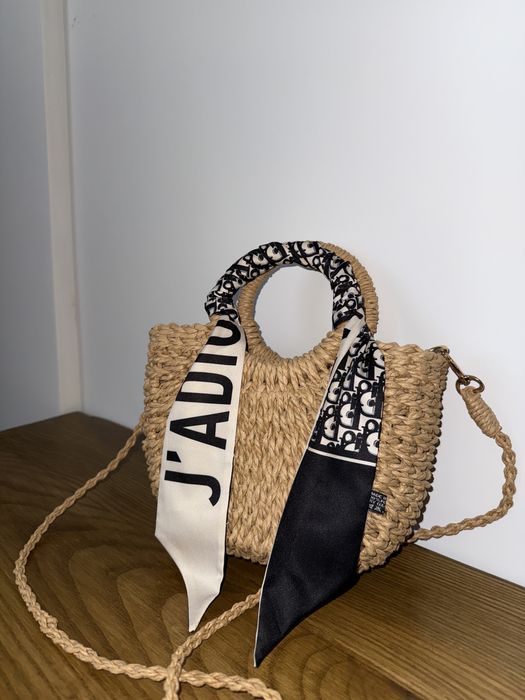 Соломʼяна сумочка