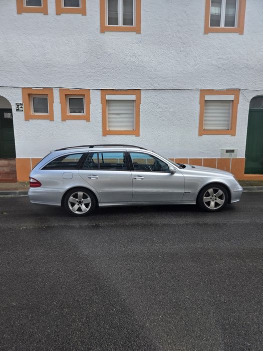 Mercedes-Benz E220