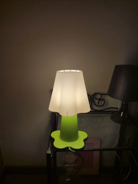 Vendo candeeiro de mesa