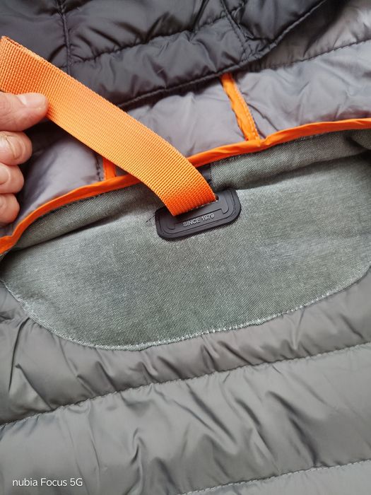 Куртка пуховик фірмова тепла зимова