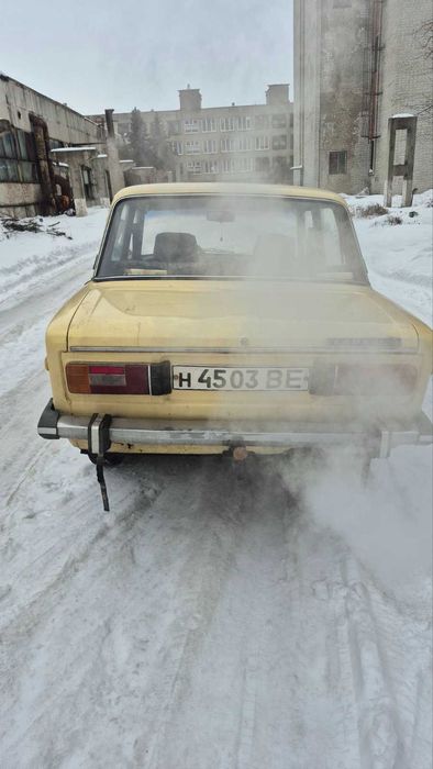 ВАЗ 2106  легковий  автомобіль