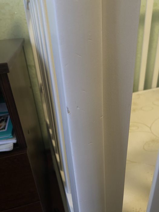 Дитяче ліжко ( кроватка , ліжечко)