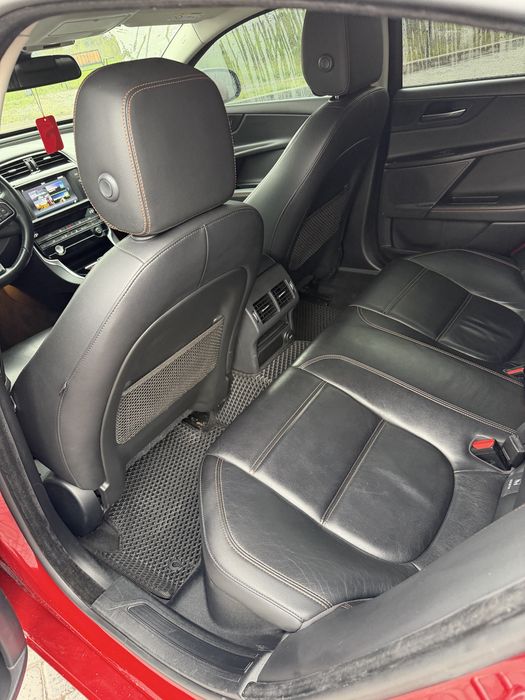 Jaguar XE 2015г, дизель