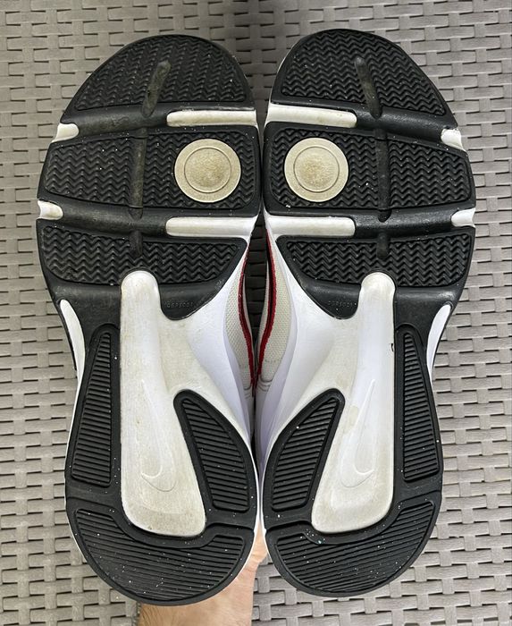 Nike Monarch кроссовки 41 размер спортивные кожаные белые