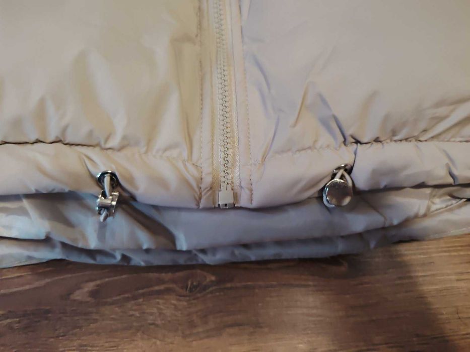 Стильний утеплений жилет-must-have цього сезону!