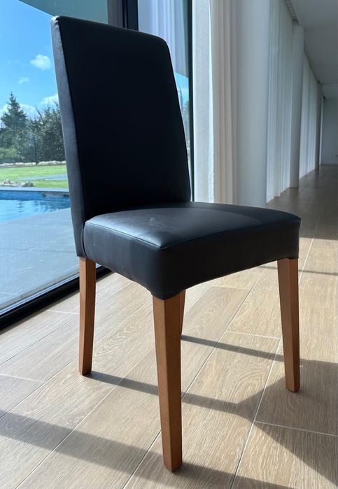 8 cadeiras de madeira, castanho e beje e castanho (otimo estado)