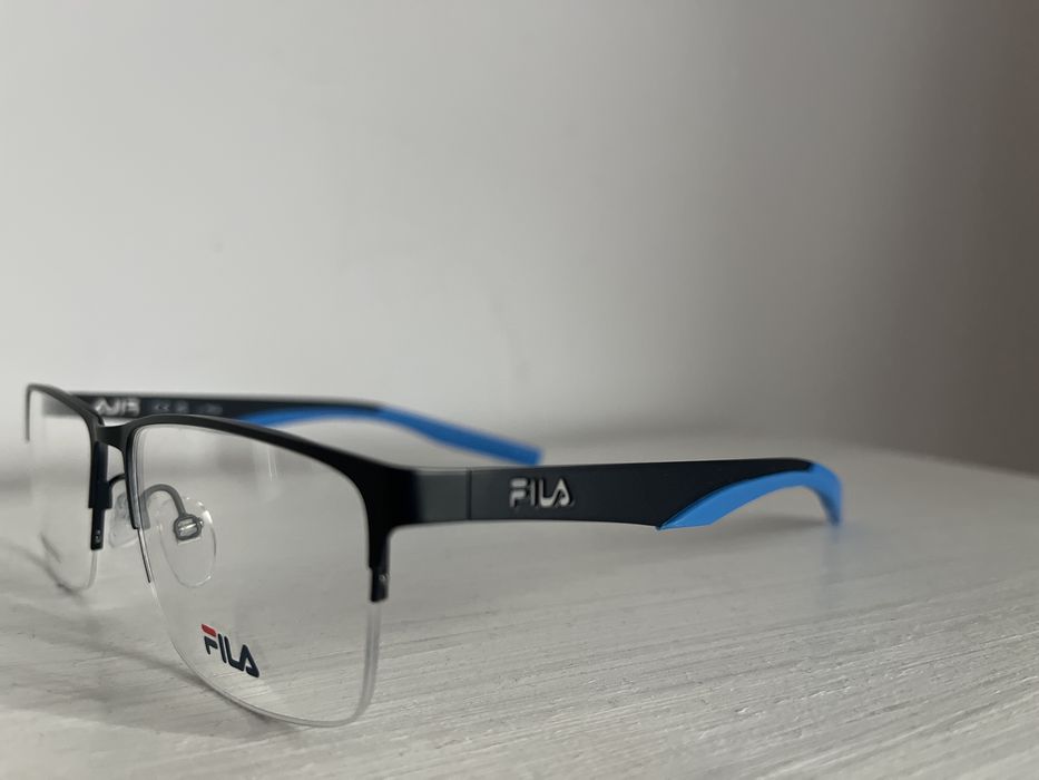 Oprawki marki Fila