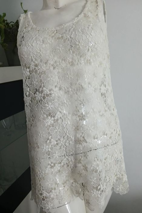 Koronkowa tunika w kolorze ecru