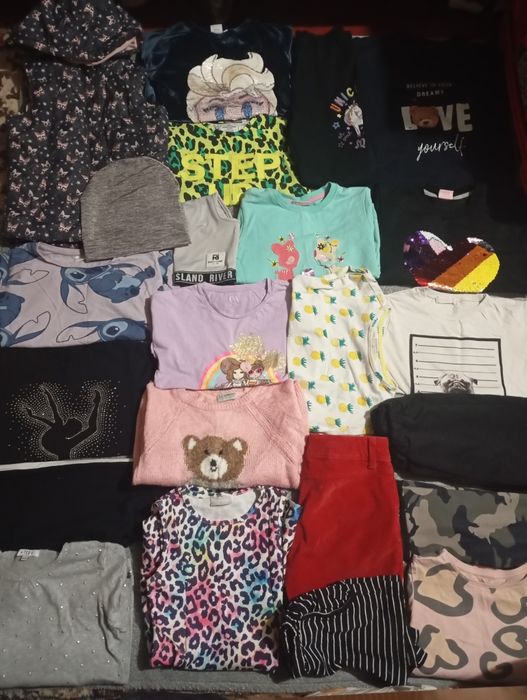 Речі для дівчинки