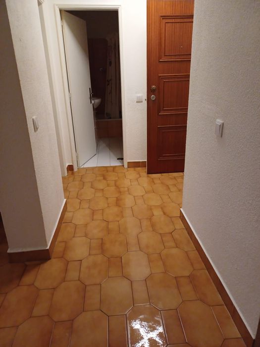 Arrenda-se T1 Costa da Caparica