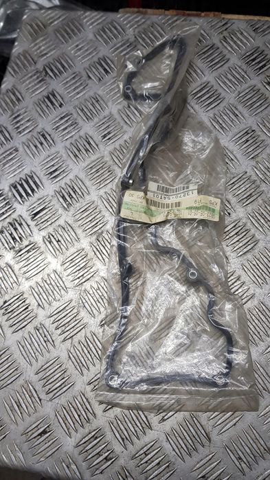 Nissan Alteon Cabstar E Uszczelka Pokrywy zaworów