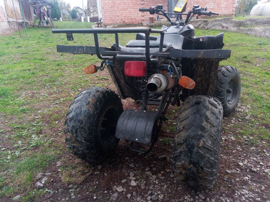 Продам квадроцикл 200кубів
