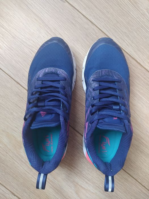 Кроссовки Peak 35 p 22.5 см