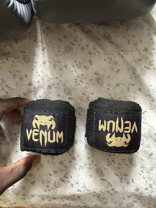 Luvas everlast profissional para box e kickboxing + ligaduras ( novo )