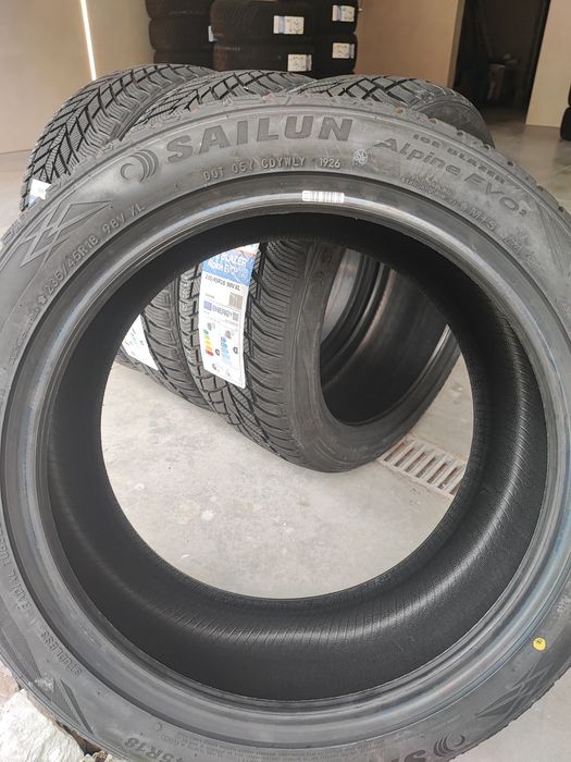 235/45r18 Sailun Ice Blazer Alpin Evo zimowe z 2026