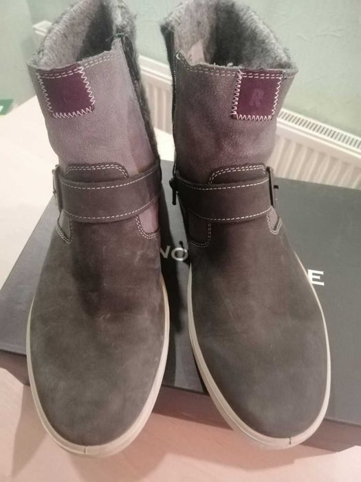 Продам демисезонные  ботинки