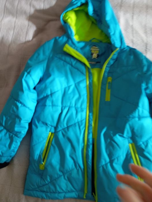 Жіночий верхній одяг