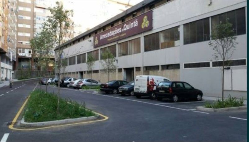Arrendo Garagem Fechada (Box ) 20 m2 - Na Quintã - Guimarães Centro