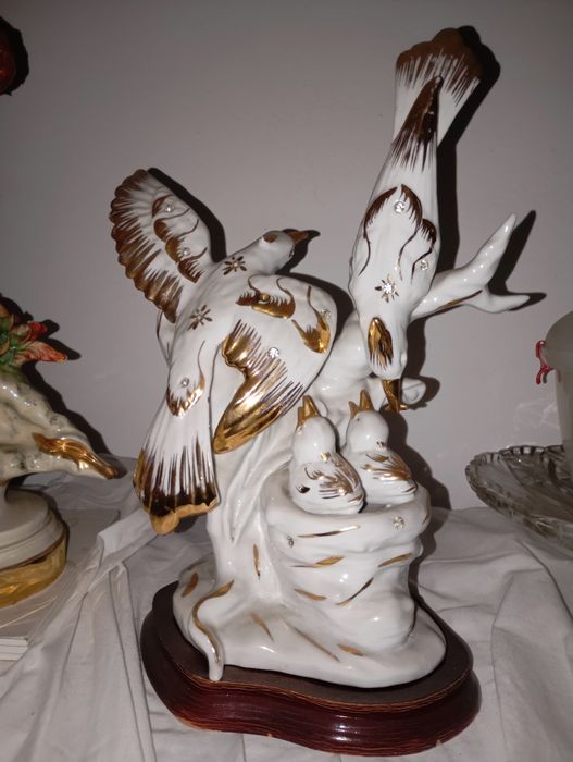 Estatueta decorativa de família de pássaros