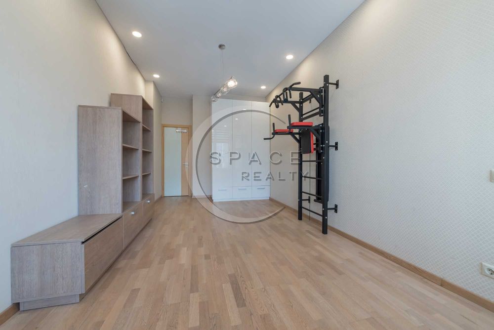 Продаж 4-кімнатної квартири в ЖК Новопечерські Липки - Драгомирова 16