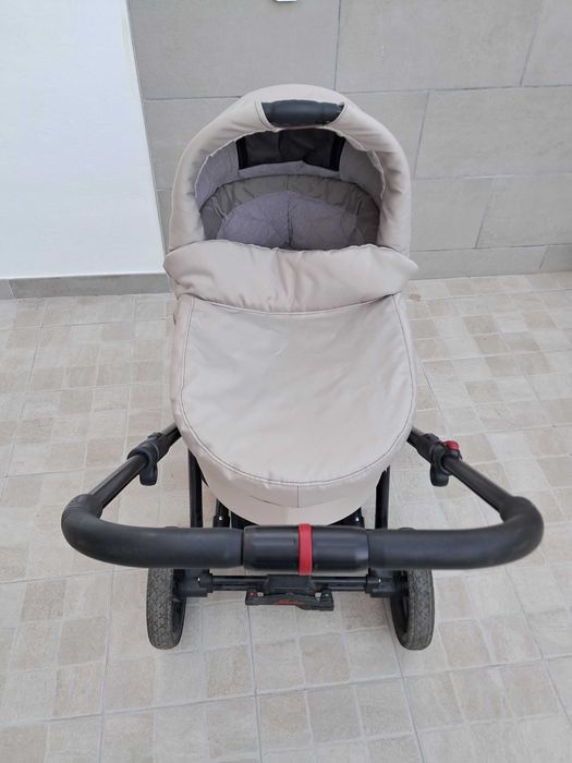 Carrinho de Bebé 3 em 1