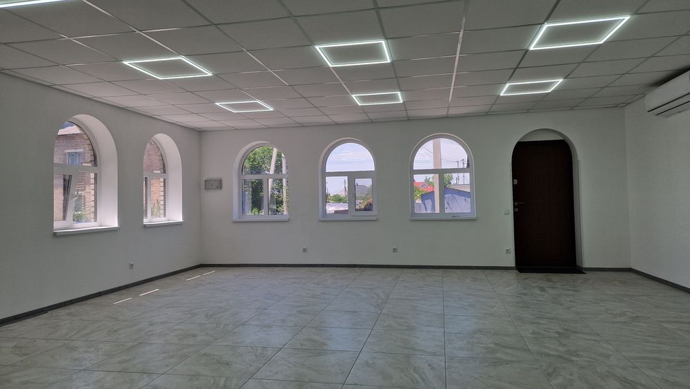 Оренда приміщення в селищі Рокитне