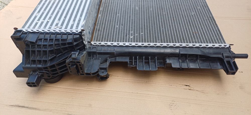 Intercooler chłodnica powietrza wody volvo xc60 ll xc90 ll