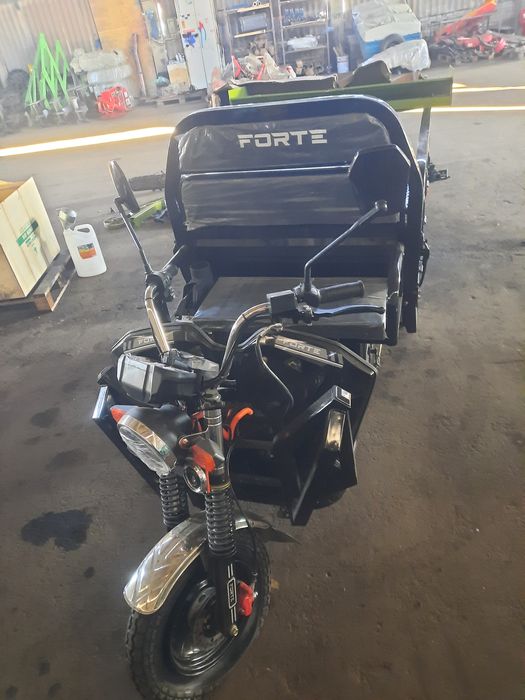 Електротрицикл вантажний FORTE JH1200