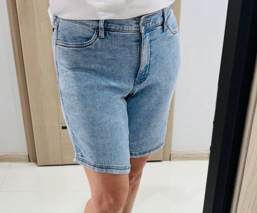 Spodenki, szorty, dżinsowe, krótkie, damskie, Bonprix, rozmiar 42